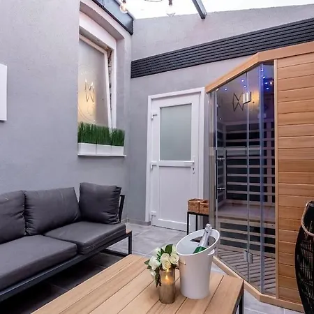 Bed & Breakfast La M